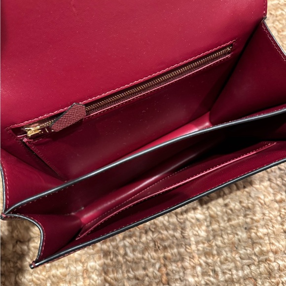 Cross body bag - Picture 4 of 9